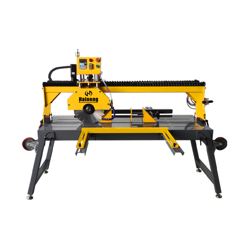 Multifunctionele steentegelsnijmachine